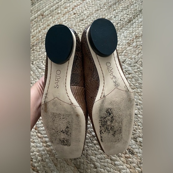 Franco Sarto Snakeskin Loafers W6 - Picture 6 of 8